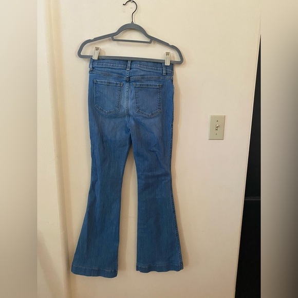 Spanx Ocean Flare Jeans Vintage Indigo Wash Size Small - Picture 9 of 11